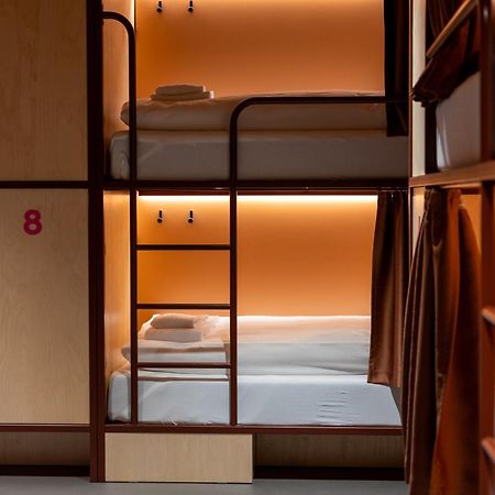 Bunks At Rode Vandrarhem Oslo Exteriör bild