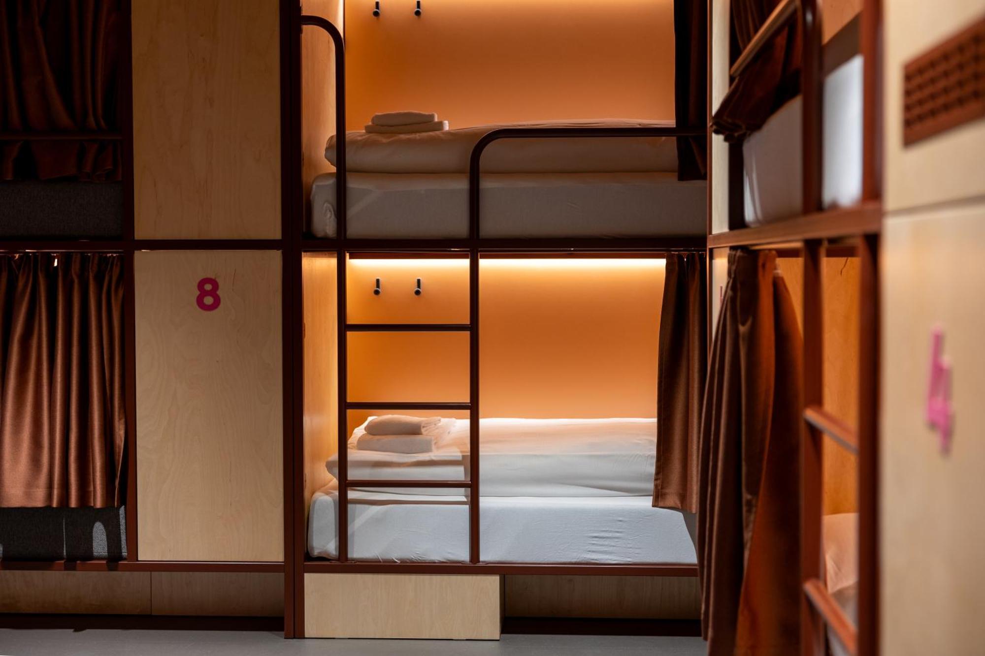 Bunks At Rode Vandrarhem Oslo Exteriör bild