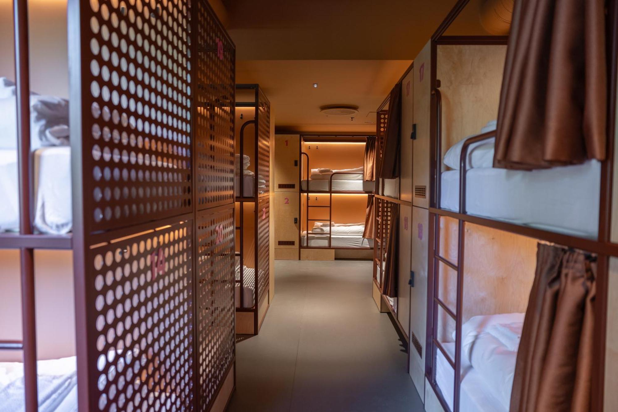 Bunks At Rode Vandrarhem Oslo Exteriör bild
