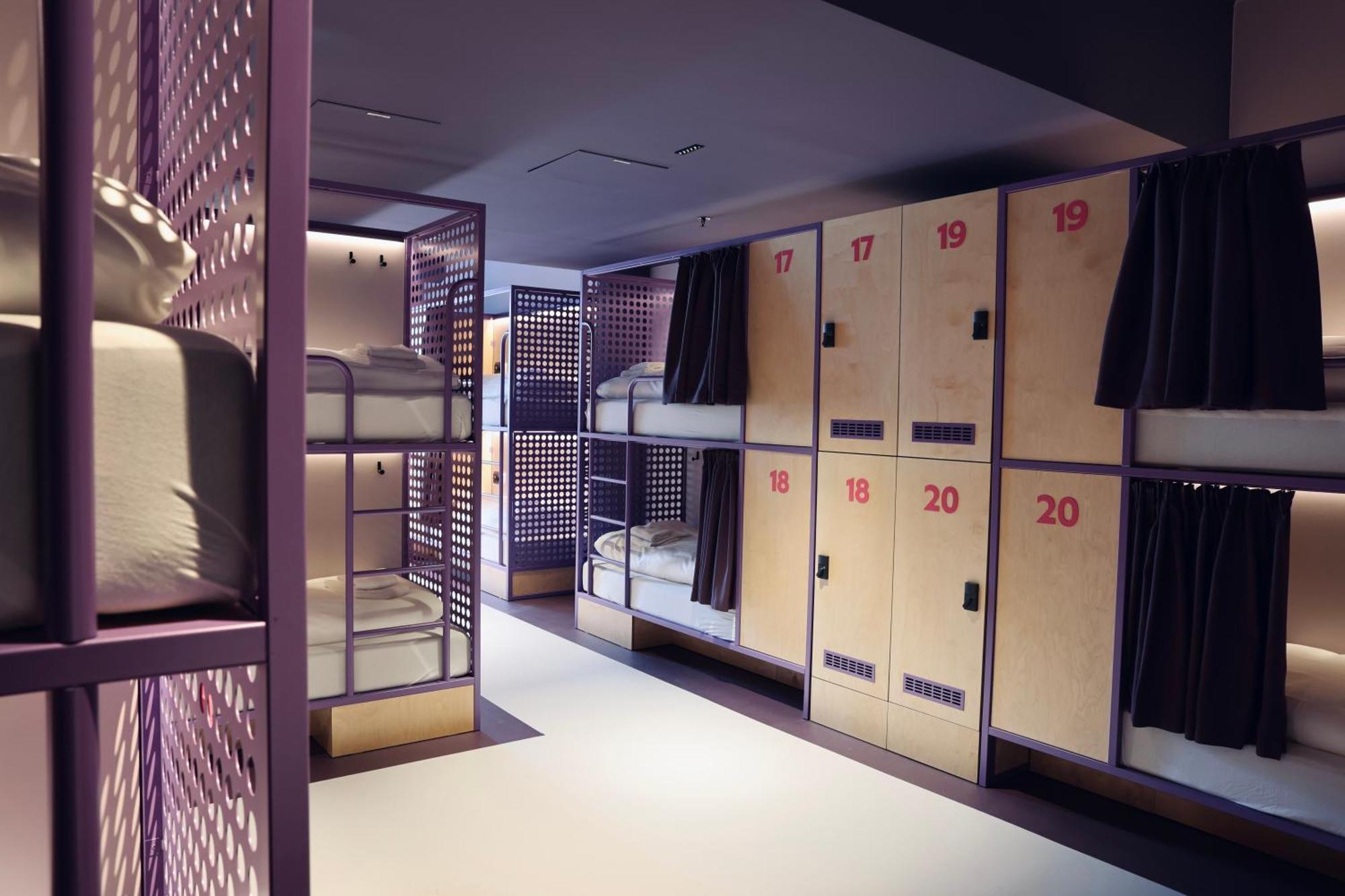 Bunks At Rode Vandrarhem Oslo Exteriör bild